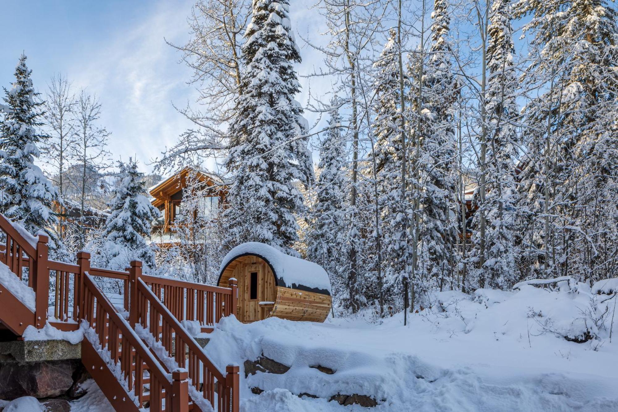 Copper Horse Lodge Golden Dış mekan fotoğraf